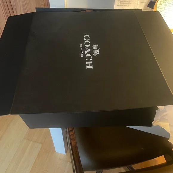 Coach Metropolitan Slim Brief BRAND NEW